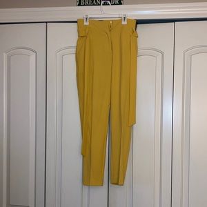 Women’s yellow ankle pants